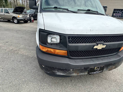 2017 Chevrolet Express 2500