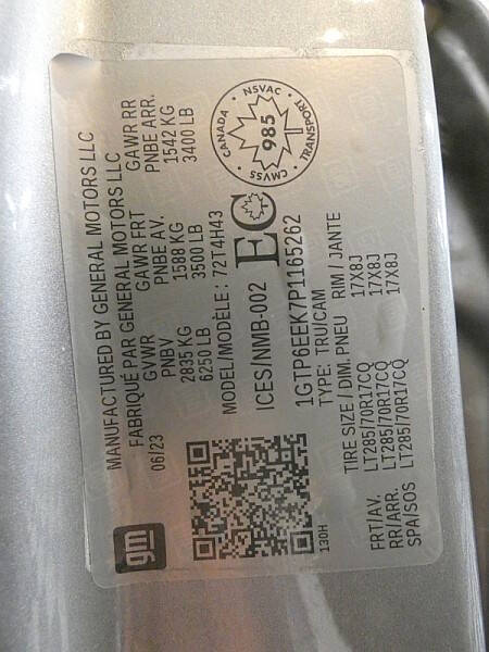 2023 GMC Canyon AT4X