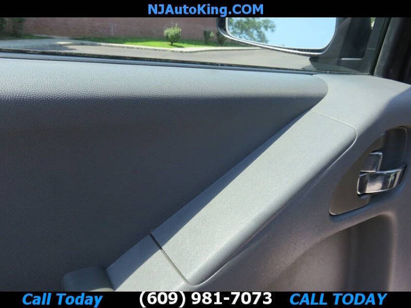 2011 Nissan Frontier S