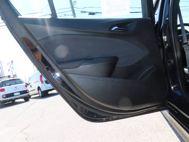 2019 Chevrolet Cruze LT