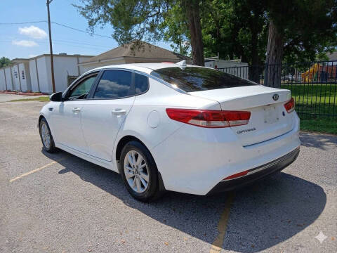 2016 Kia Optima LX