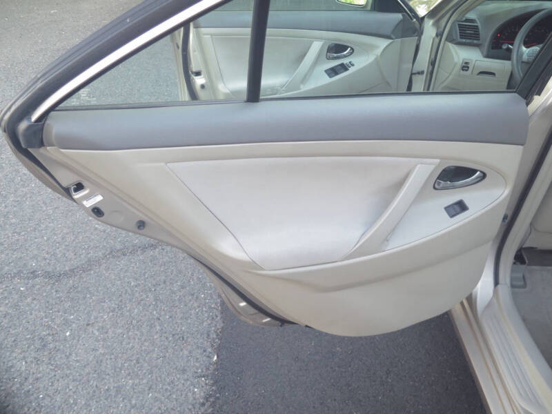 2008 Toyota Camry LE