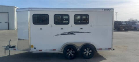 2023 Titan Trailer 3 Horse LIGHTNING