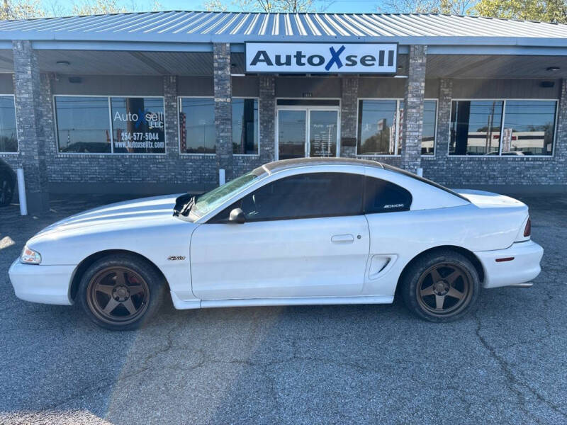 1997 Ford Mustang Base's photo