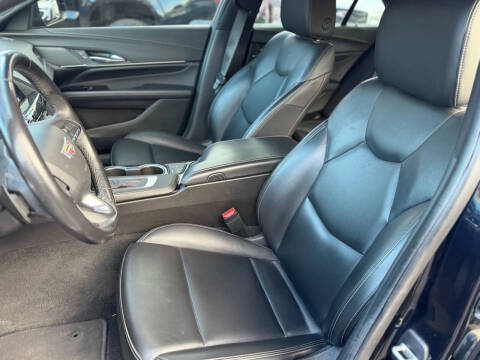 2021 Cadillac CT4 Luxury