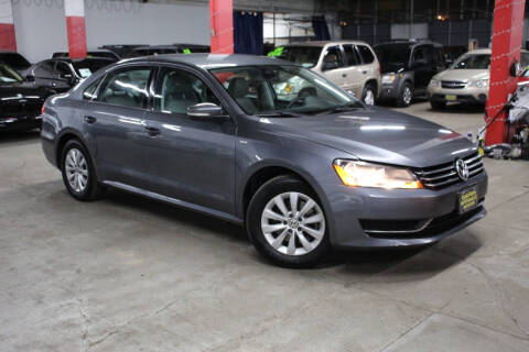 2013 Volkswagen Passat Wolfsburg Edition