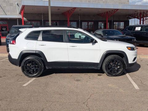 2022 Jeep Cherokee X