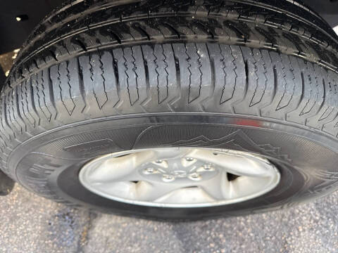 2004 Toyota Tundra SR5