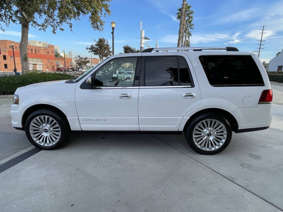 2015 Lincoln Navigator for sale at Got Cars in Downey, CA