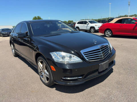 2012 Mercedes-Benz S-Class S 550 4MATIC