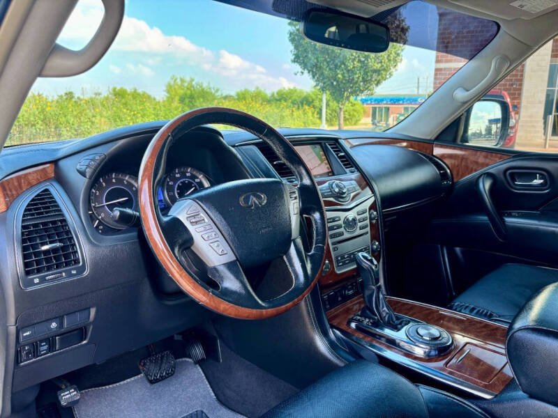 2019 Infiniti QX80 Luxe