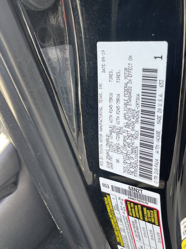 2020 Toyota Tacoma SR