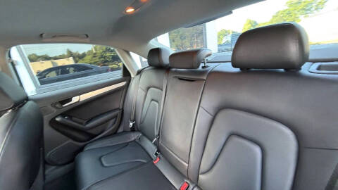 2015 Audi A4 2.0T quattro Premium