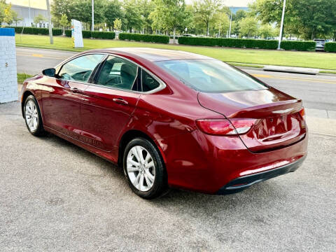 2016 Chrysler 200 Touring