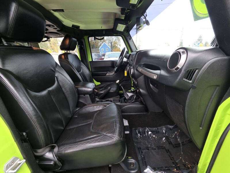 2013 Jeep Wrangler Unlimited Sahara