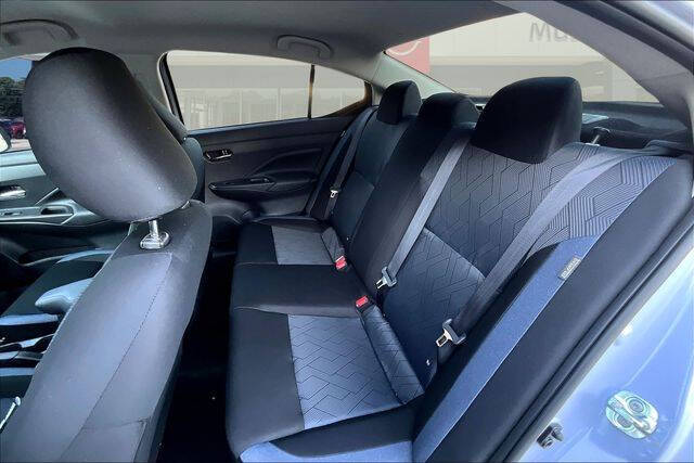 2025 Nissan Versa SV