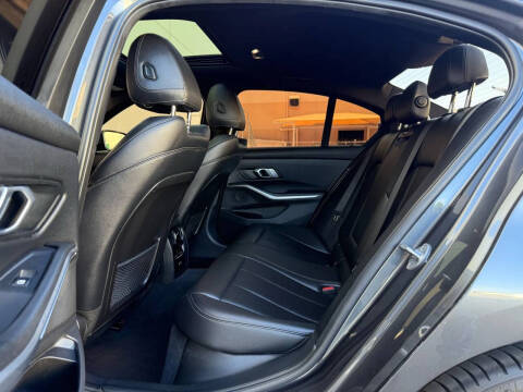 2022 BMW 3 Series 330i