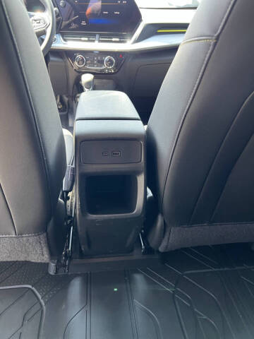 2024 Chevrolet Trax LT