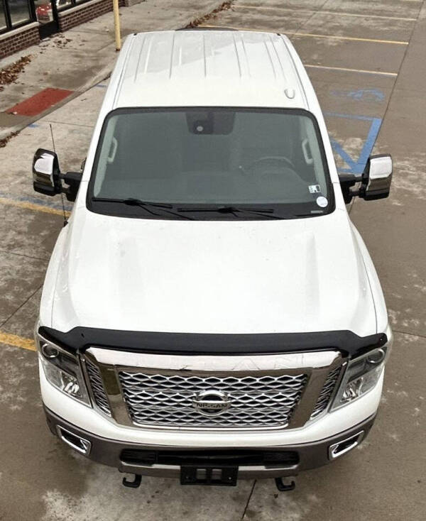2016 Nissan Titan XD Platinum Reserve