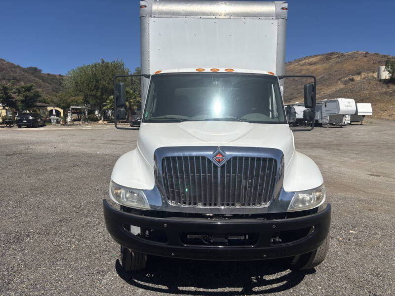 2018 International DuraStar 4300