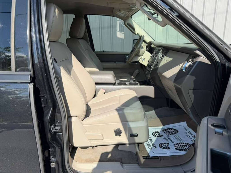 2013 Ford Expedition XLT