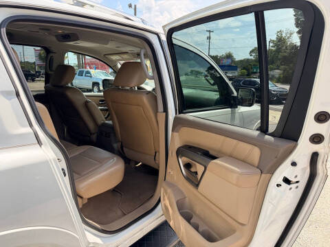 2015 Nissan Armada SV