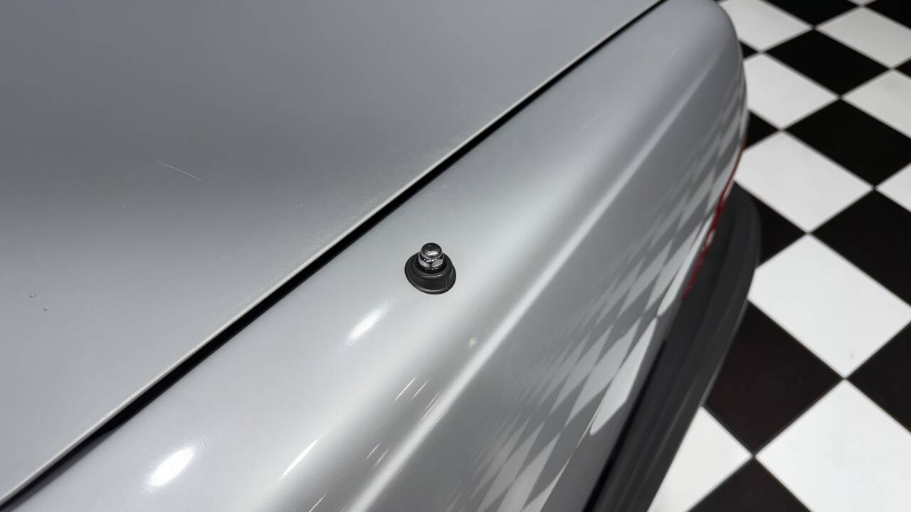 1988 Mercedes-Benz 560-Class 41