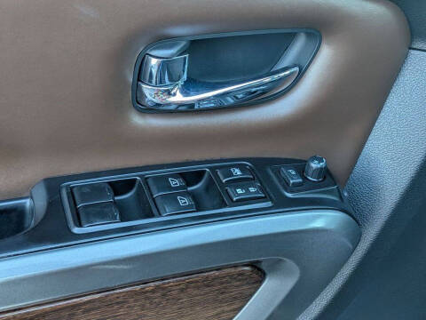 2018 Nissan Titan Platinum Reserve