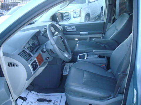 2008 Chrysler Town and Country Touring