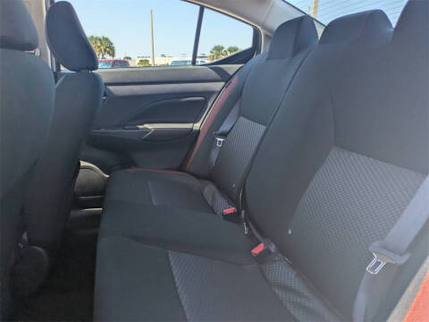 2025 Nissan Versa SR