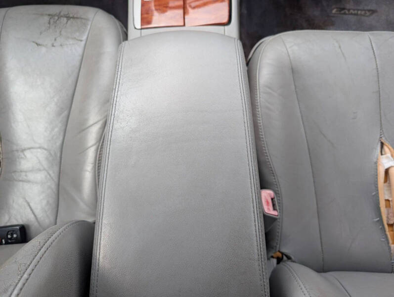 2011 Toyota Camry LE V6