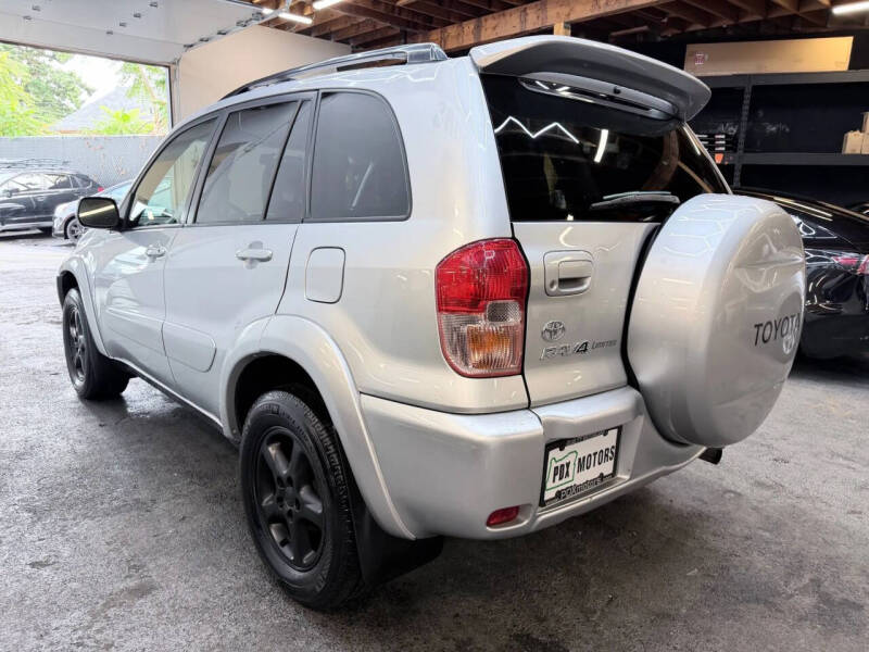 2001 Toyota RAV4