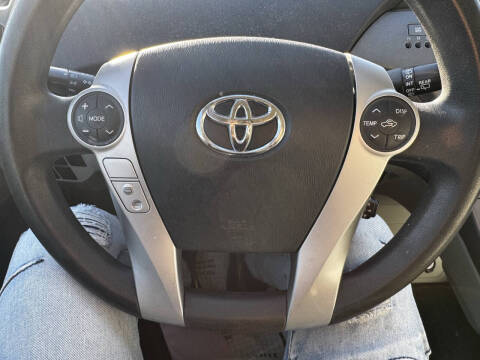 2013 Toyota Prius Five