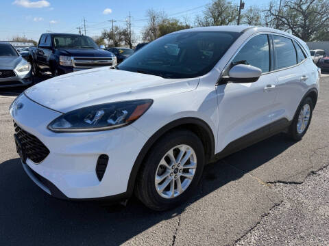 2020 Ford Escape SE