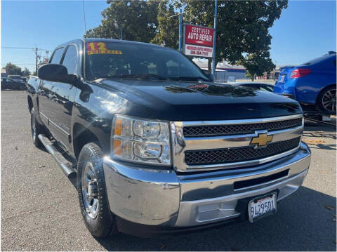 2012 Chevrolet Silverado 1500 for sale at MERCED AUTO WORLD in Merced CA