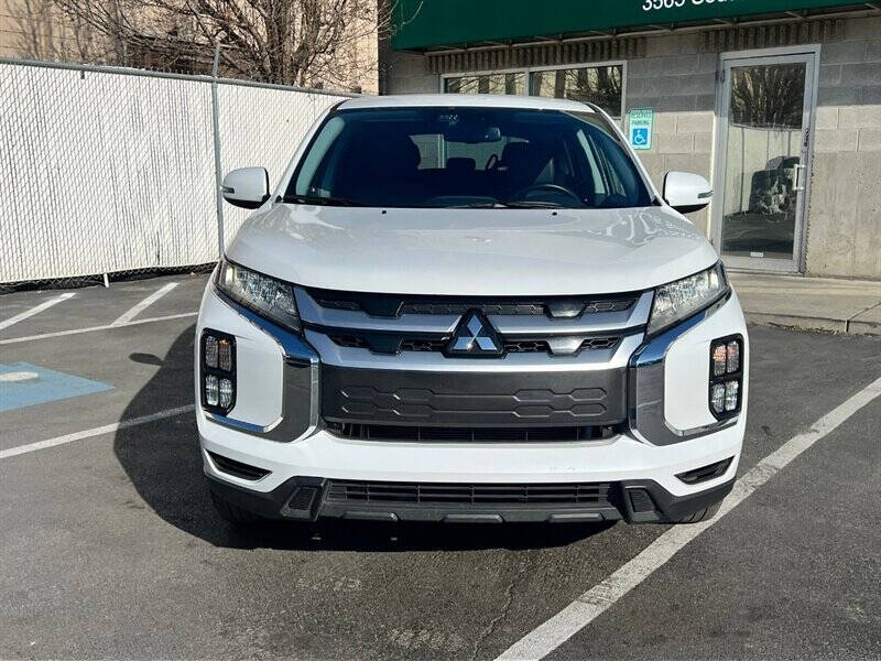 2024 Mitsubishi Outlander Sport SE