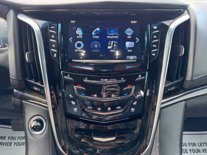 2017 Cadillac Escalade ESV Platinum