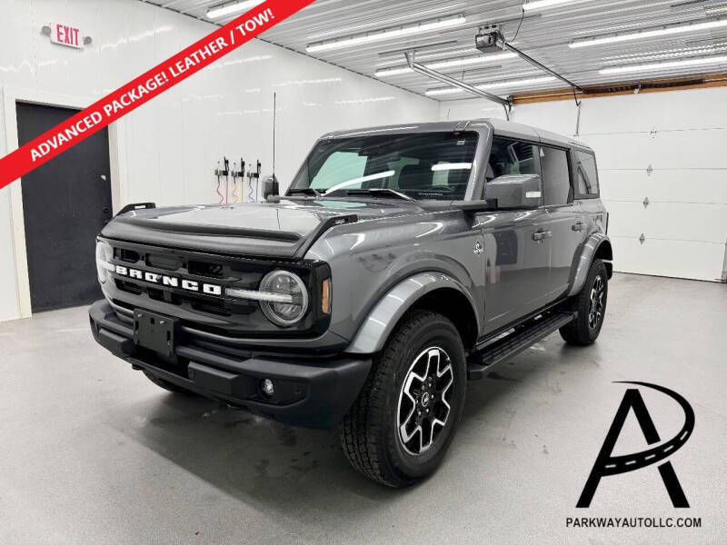 2023 Ford Bronco 4-Door Outer Banks's photo