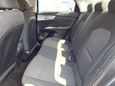 2024 Kia Forte LXS