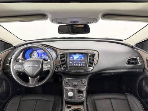 2015 Chrysler 200 C