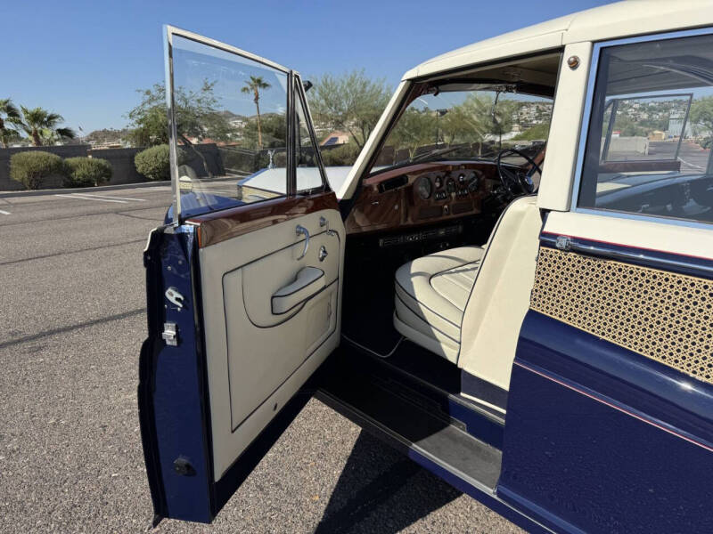 1965 Rolls-Royce Phantom V