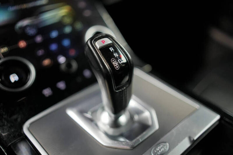 2020 Land Rover Range Rover Evoque SE