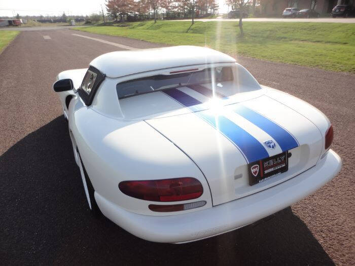 1996 Dodge Viper RT/10