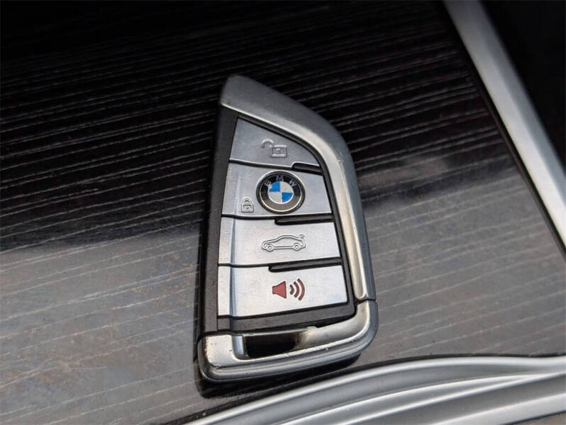 2019 BMW 7 Series 740i