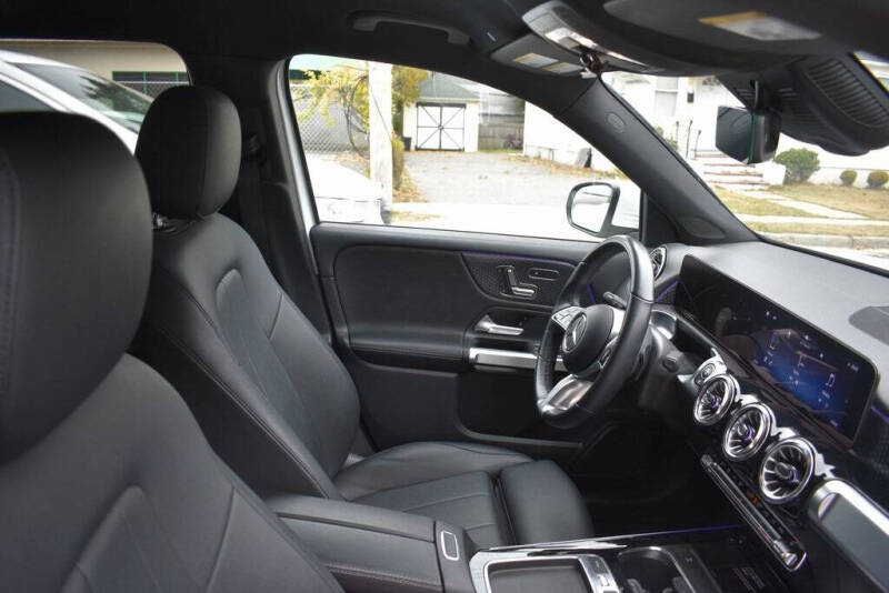 2024 Mercedes-Benz GLB GLB 250