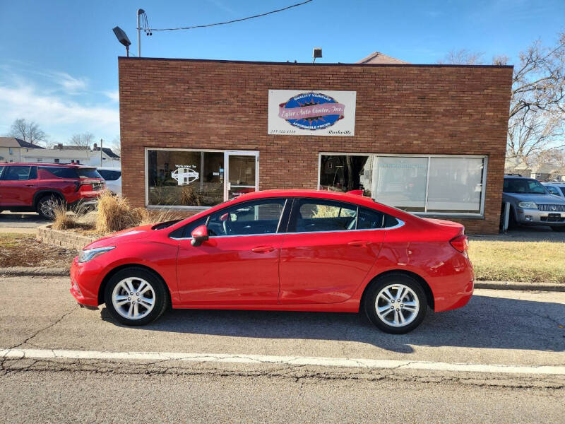 2018 Chevrolet Cruze LT's photo