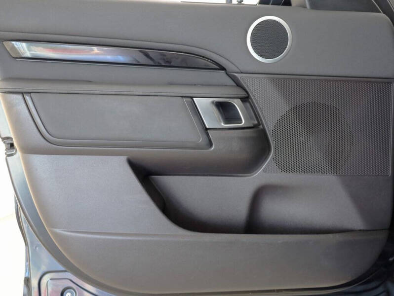 2019 Land Rover Discovery SE