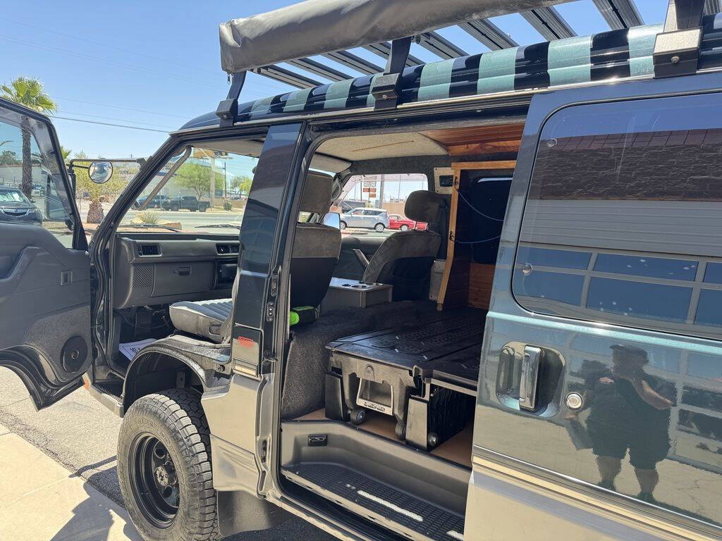 1991 Misubishi Delica L300 Star Wagon 34
