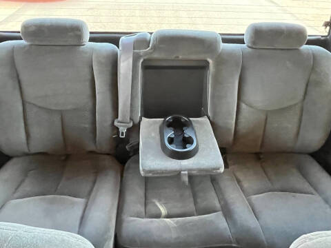 2005 Chevrolet Silverado 2500HD LS