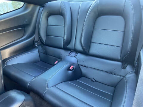 2016 Ford Mustang EcoBoost Premium